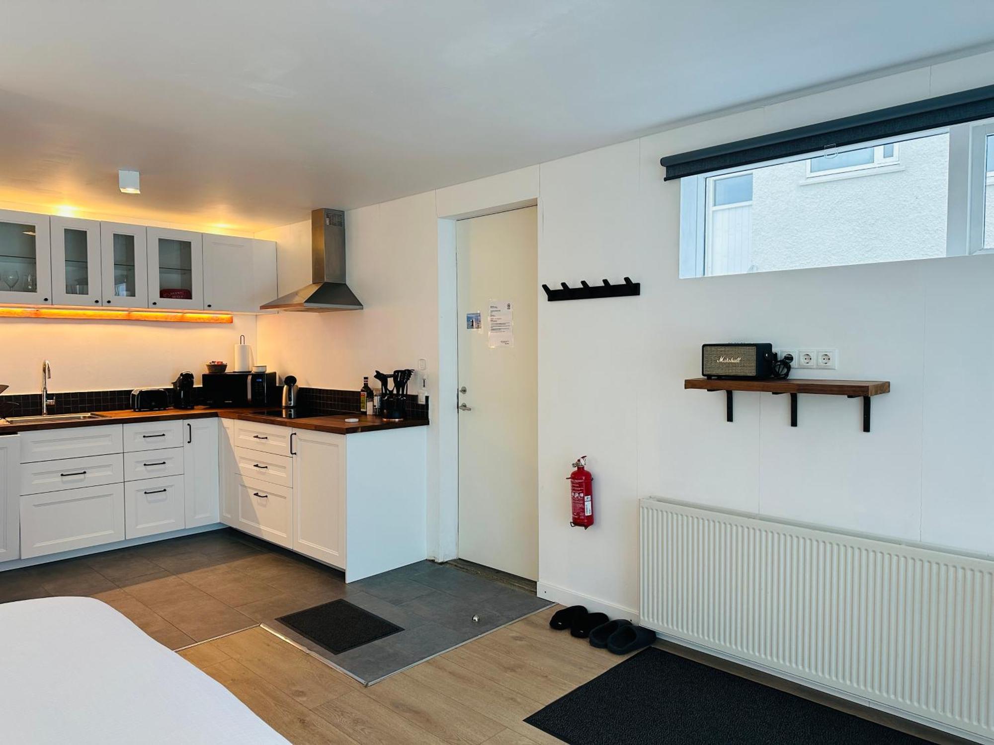 Waterfront Fjord House Hotel Arskogssandur Bilik gambar