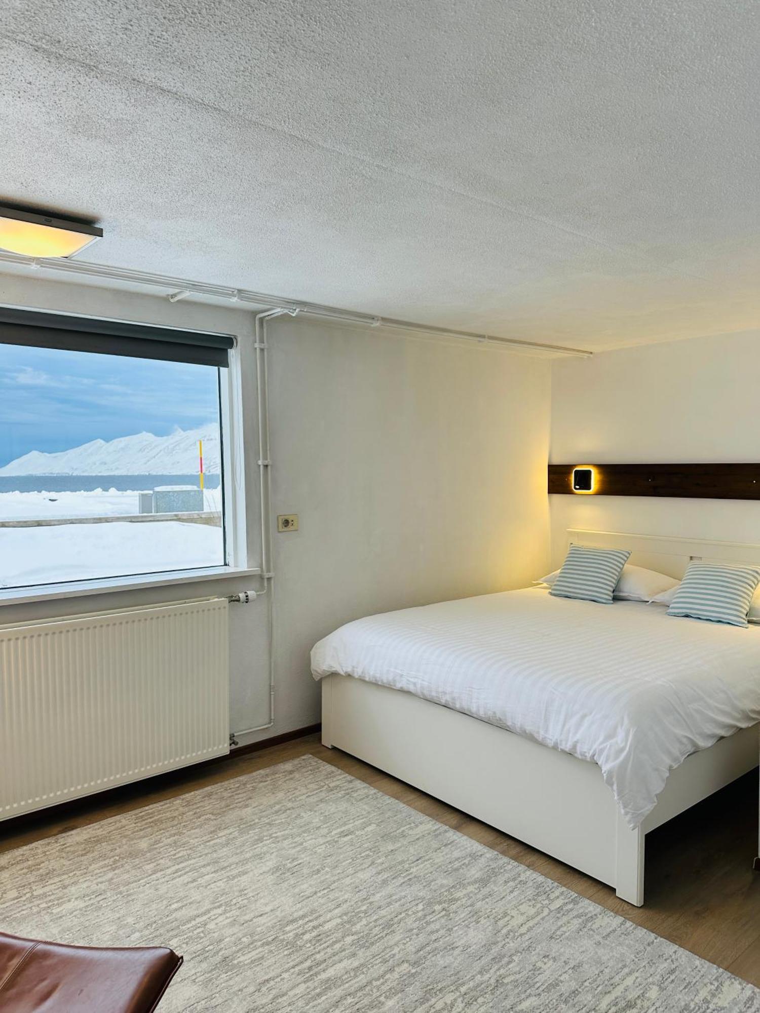 Waterfront Fjord House Hotel Arskogssandur Bilik gambar