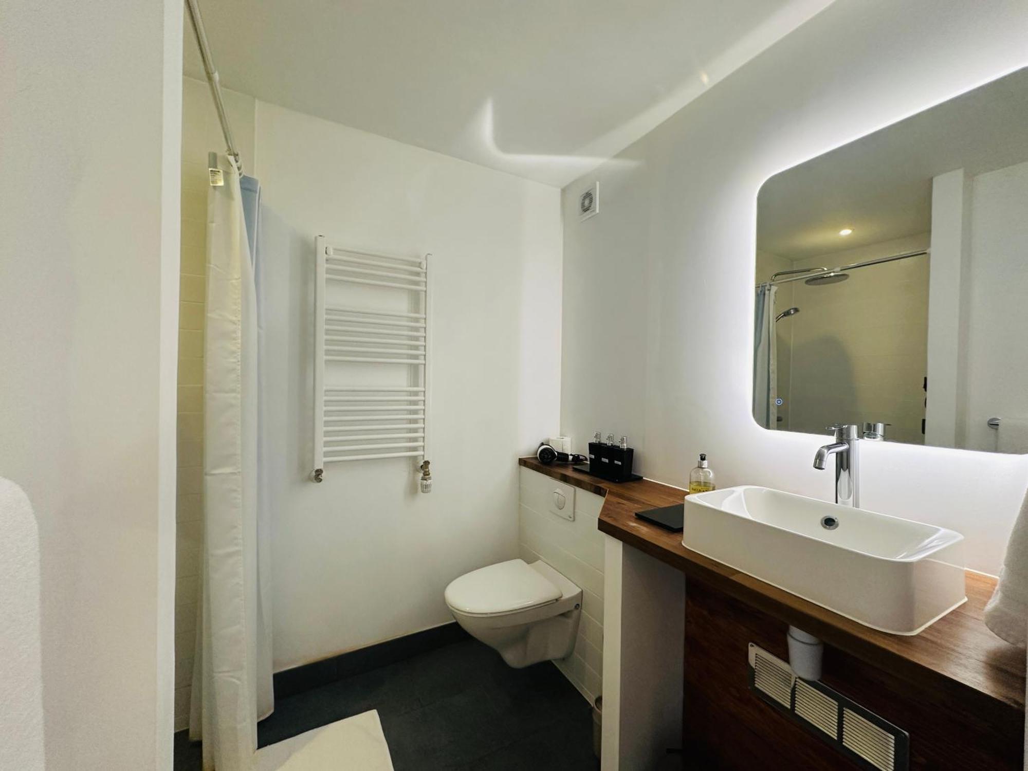 Waterfront Fjord House Hotel Arskogssandur Bilik gambar