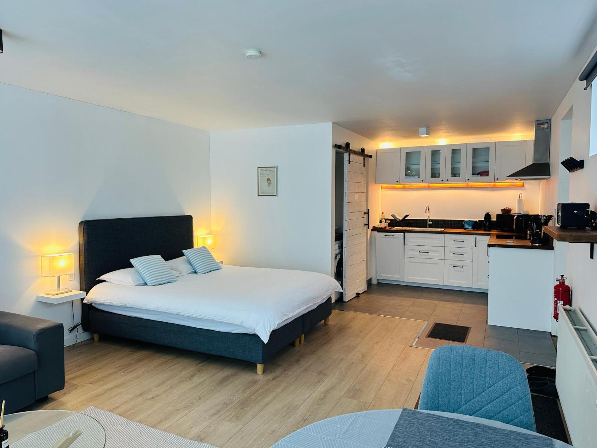 Waterfront Fjord House Hotel Arskogssandur Bilik gambar